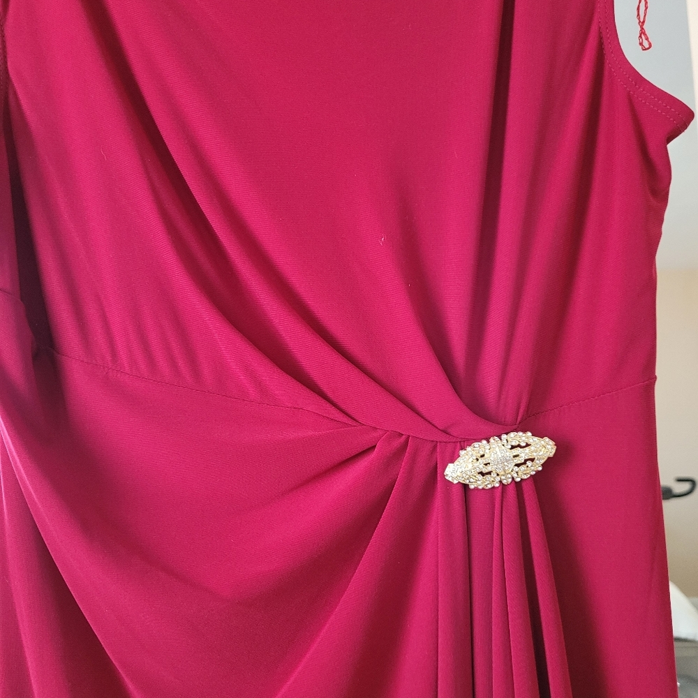 Dress - Picture 3 of 5